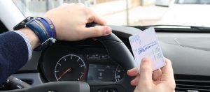 Cuándo y cómo renovar el permiso de conducir
